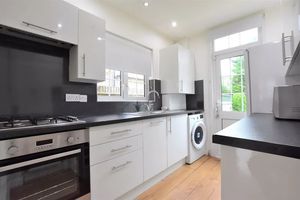 Photo 16- click for photo gallery